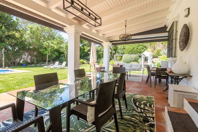 3 camera da letto Villa in vendita in Estepona con piscina garage - 1.599.000 € (Rif: 9959989)