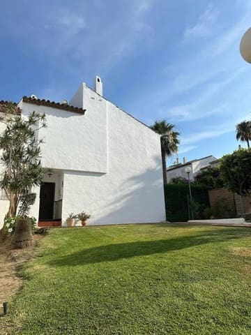3 soverom Villa til salgs i Bel-Air, Estepona med svømmebasseng garasje - € 419 000 (Ref: 9959991)