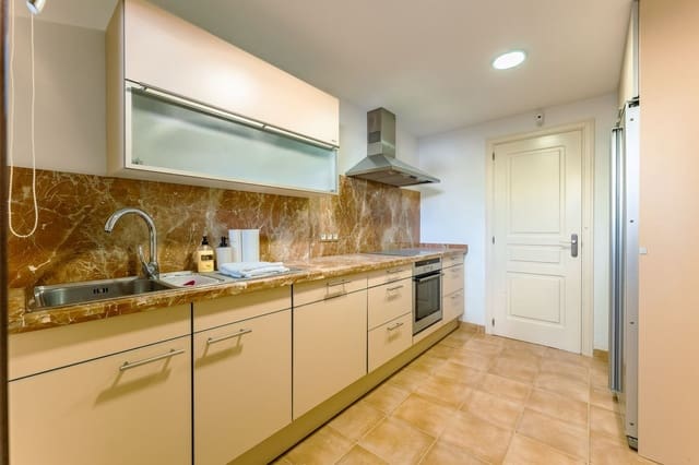 3 soverom Hus til salgs i El Paraíso, Benahavís med svømmebasseng garasje - € 895 000 (Ref: 9959995)