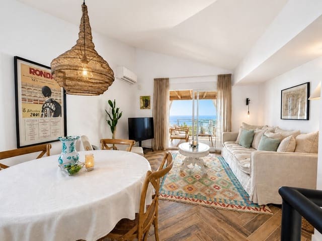 2 Zimmer Haus zu verkaufen in Estepona mit Pool - 690.000 € (Ref: 9961568)