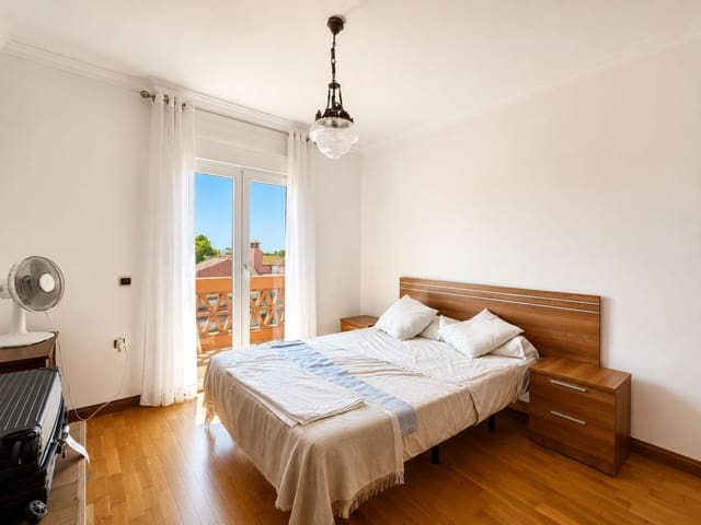 Pareado de 7 habitaciones en Marbella en venta con piscina garaje - 2.195.000 € (Ref: 9985225)