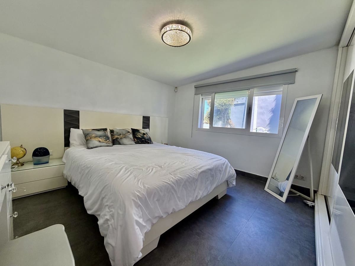 4 camera da letto Villa in vendita in Marbella con piscina garage - 1.725.000 € (Rif: 9987087)