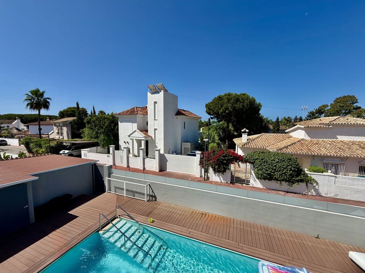 4 camera da letto Villa in vendita in Marbella con piscina garage - 1.725.000 € (Rif: 9987087)