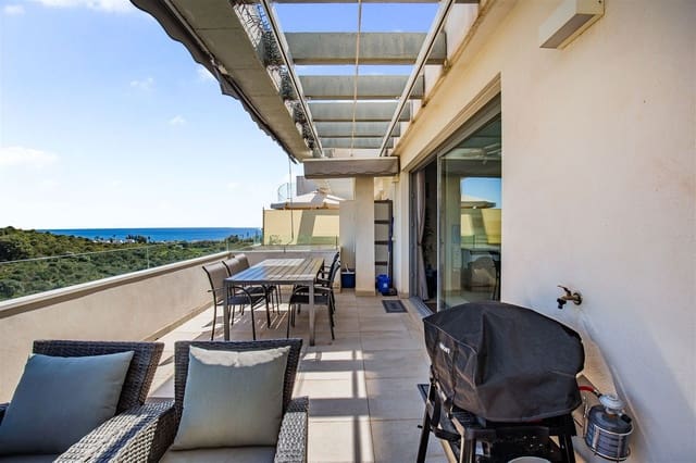 3 soveværelse Penthouse til salg i Estepona med swimmingpool garage - € 529.000 (Ref: 9990907)