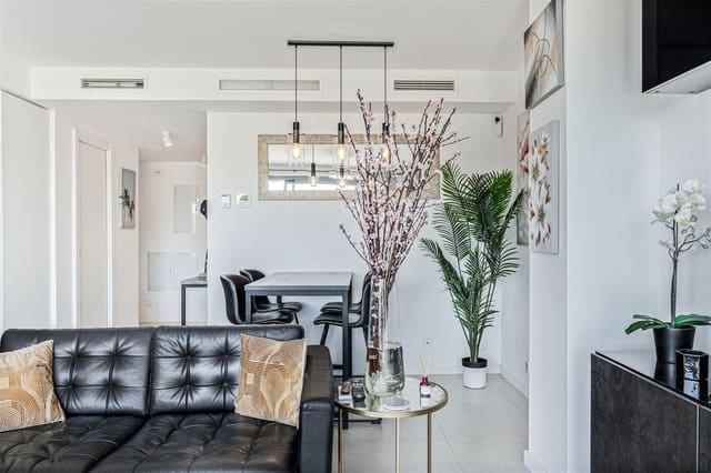 3 soveværelse Penthouse til salg i Estepona med swimmingpool garage - € 529.000 (Ref: 9990907)
