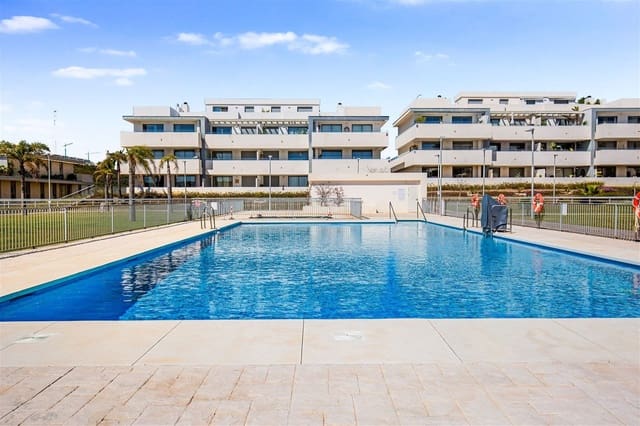 3 soveværelse Penthouse til salg i Estepona med swimmingpool garage - € 529.000 (Ref: 9990907)