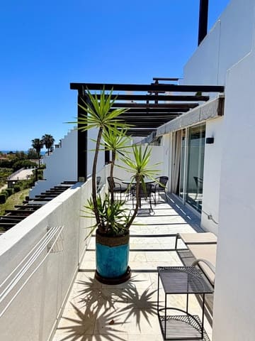 3 bedroom Penthouse for sale in Estepona with pool garage - € 549,000 (Ref: 9990912)