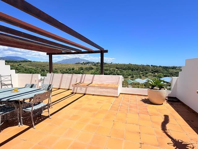 3 bedroom Penthouse for sale in Estepona with pool garage - € 549,000 (Ref: 9990912)