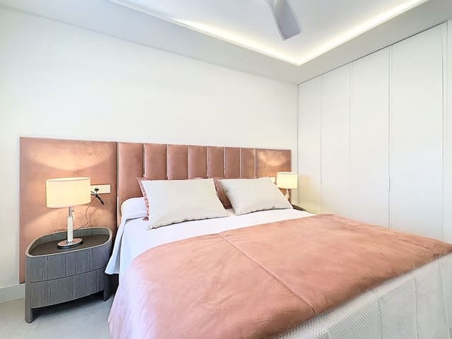 3 soveværelse Lejlighed til salg i Estepona Golf, Estepona med swimmingpool garage - € 699.000 (Ref: 9994452)