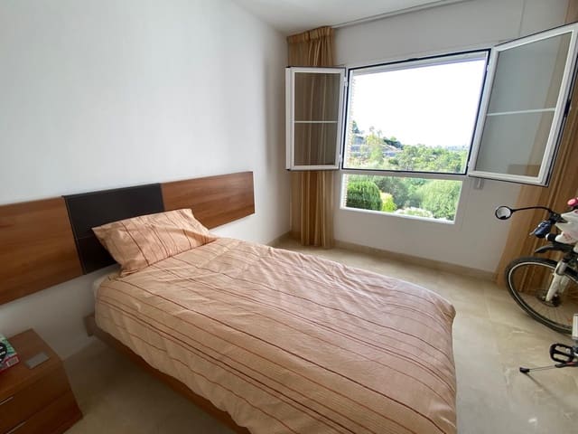 3 sypialnia Apartament na sprzedaż w Los Arqueros - Puerto del Almendro, Benahavís z basenem garażem - 455 000 € (Ref: 9994453)