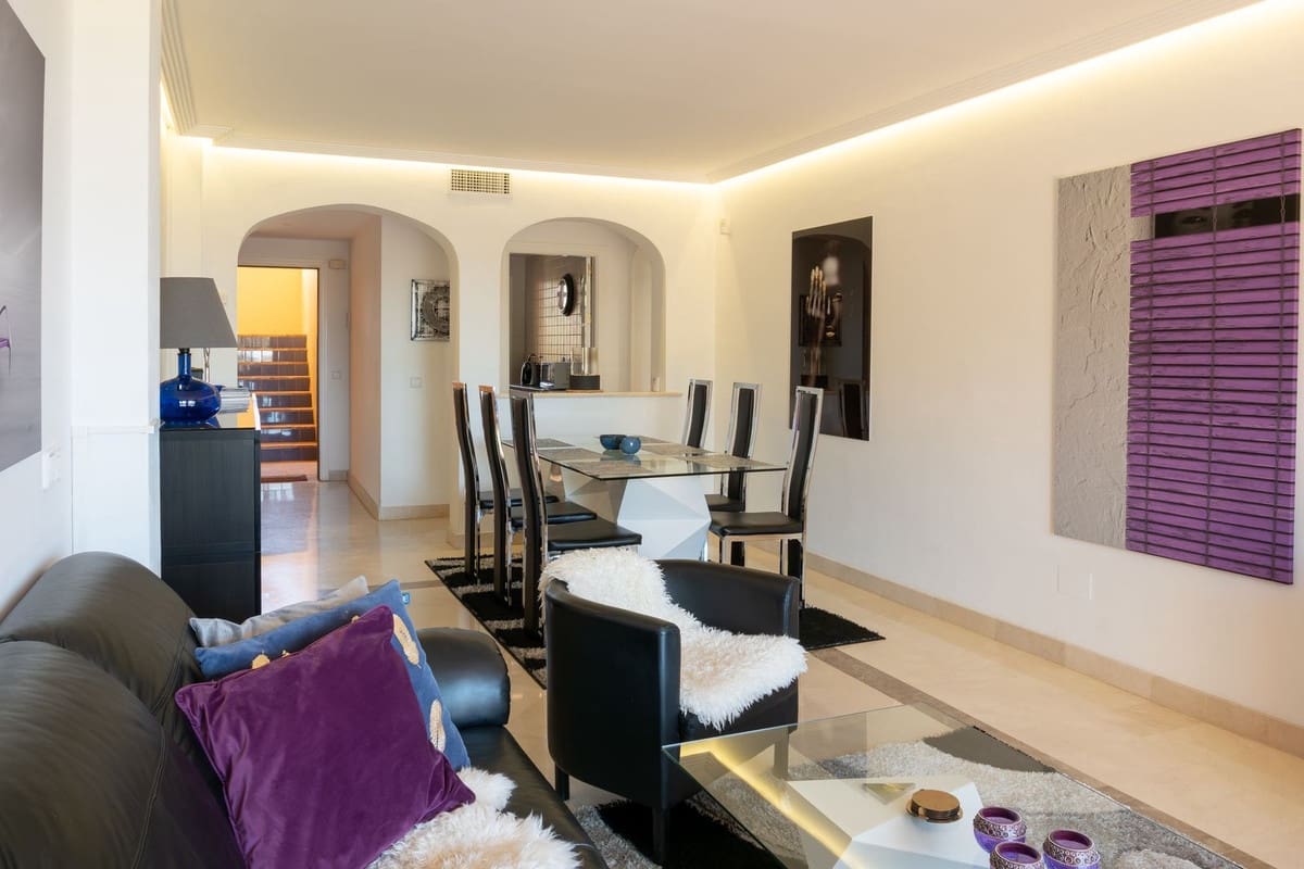 3 sypialnia Apartament na sprzedaż w Benahavis z basenem garażem - 495 000 € (Ref: 9994455)