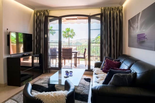 Apartamento de 3 habitaciones en Los Arqueros - Puerto del Almendro, Benahavís en venta con piscina garaje - 495.000 € (Ref: 9994455)