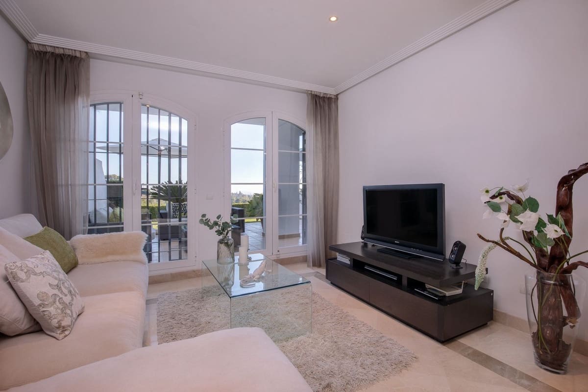 3 slaapkamer Appartement te koop in Benahavis met zwembad garage - € 495.000 (Ref: 9994456)