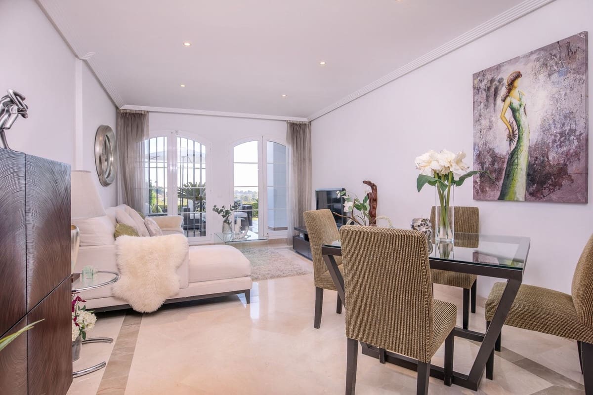 3 slaapkamer Appartement te koop in Benahavis met zwembad garage - € 495.000 (Ref: 9994456)