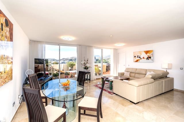 3 soverom Leilighet til salgs i Los Arqueros - Puerto del Almendro, Benahavís med svømmebasseng garasje - € 529 000 (Ref: 9994458)