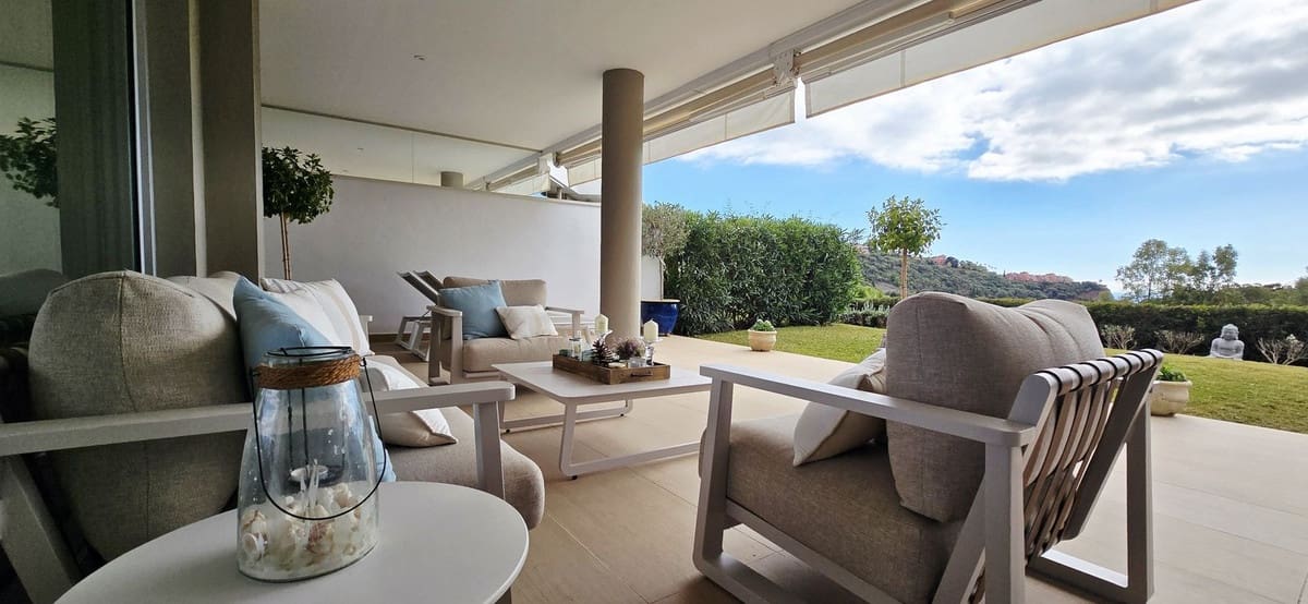 3 chambre Appartement à vendre à Benahavis avec piscine garage - 675 000 € (Ref: 9994461)