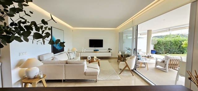 3 soverom Leilighet til salgs i Los Arqueros - Puerto del Almendro, Benahavís med svømmebasseng garasje - € 675 000 (Ref: 9994461)
