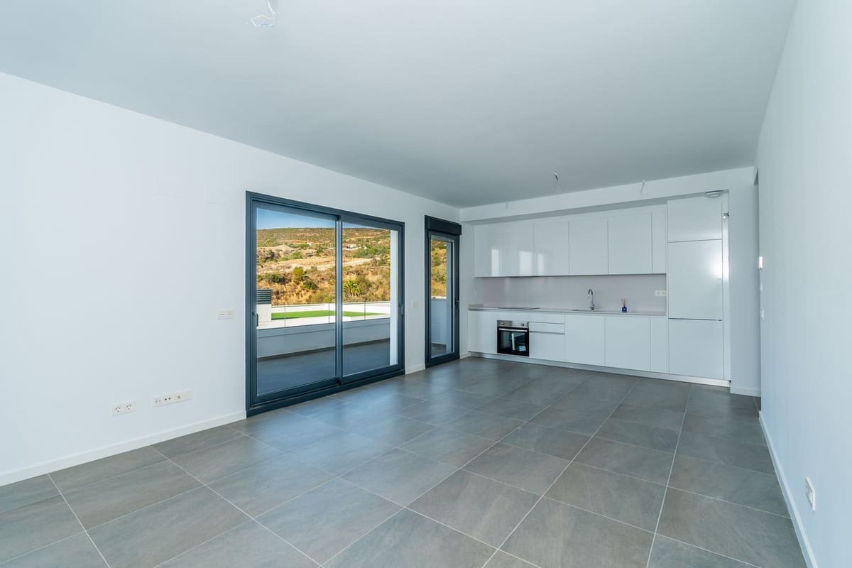 2 bedroom Townhouse for sale in Manilva with pool garage - € 375,000 (Ref: 9995175)