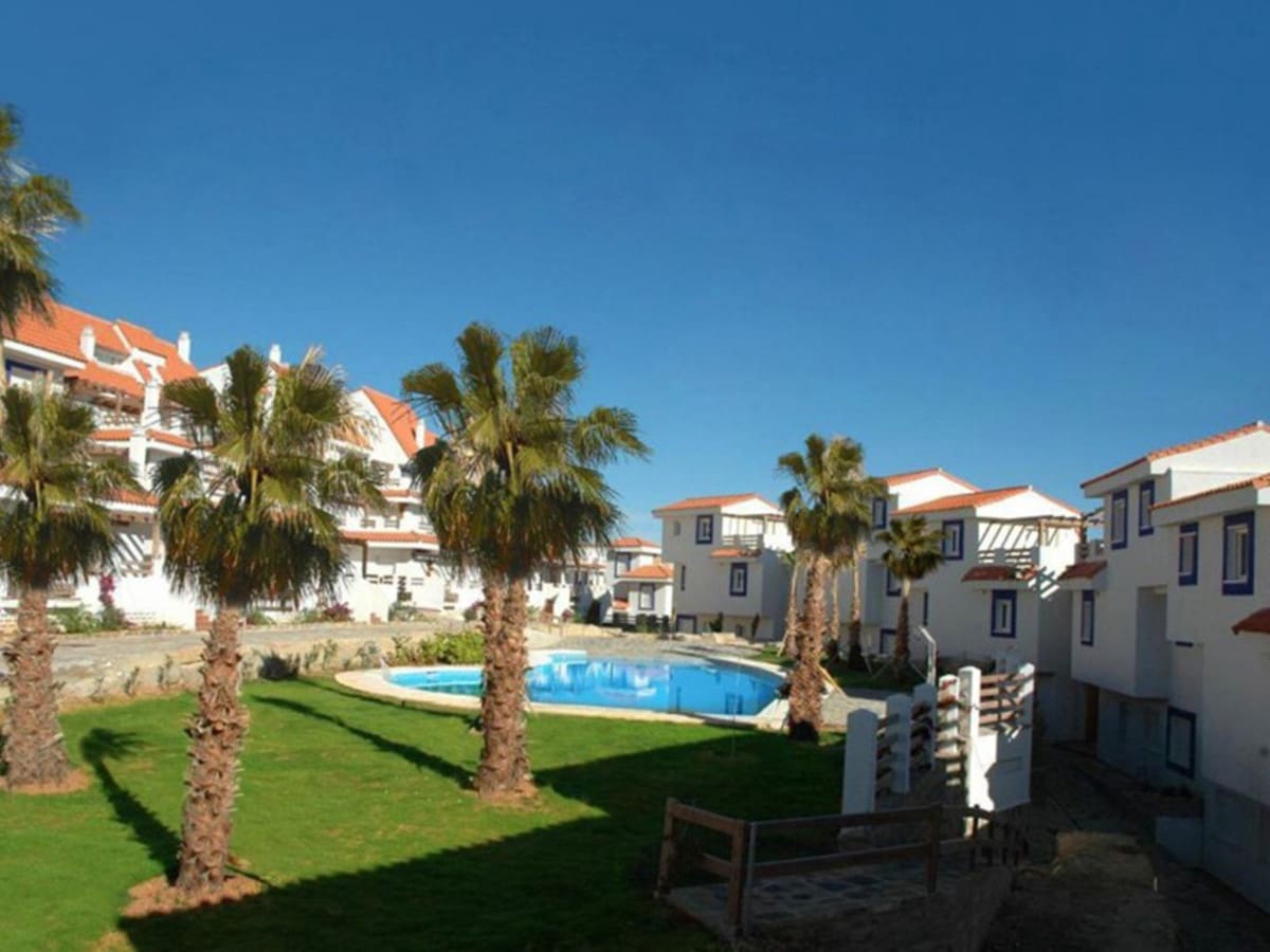 6 chambre Villa/Maison à vendre à Manilva avec piscine garage - 550 000 € (Ref: 9995200)