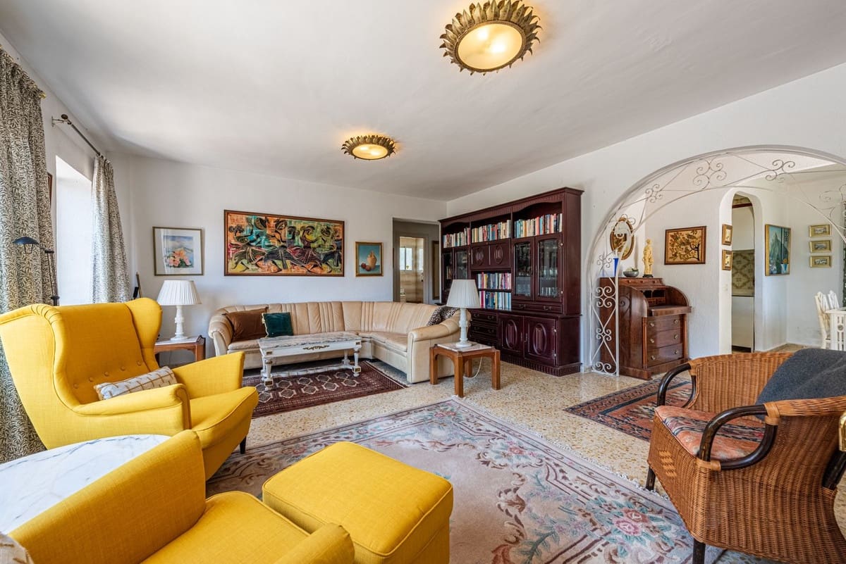 3 chambre Villa/Maison à vendre à Nueva Andalucia avec garage - 595 000 € (Ref: 9995205)
