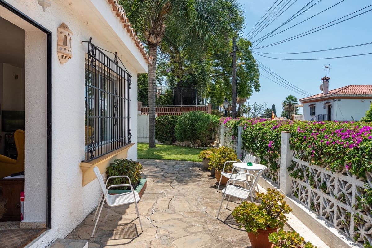 3 chambre Villa/Maison à vendre à Nueva Andalucia avec garage - 595 000 € (Ref: 9995205)