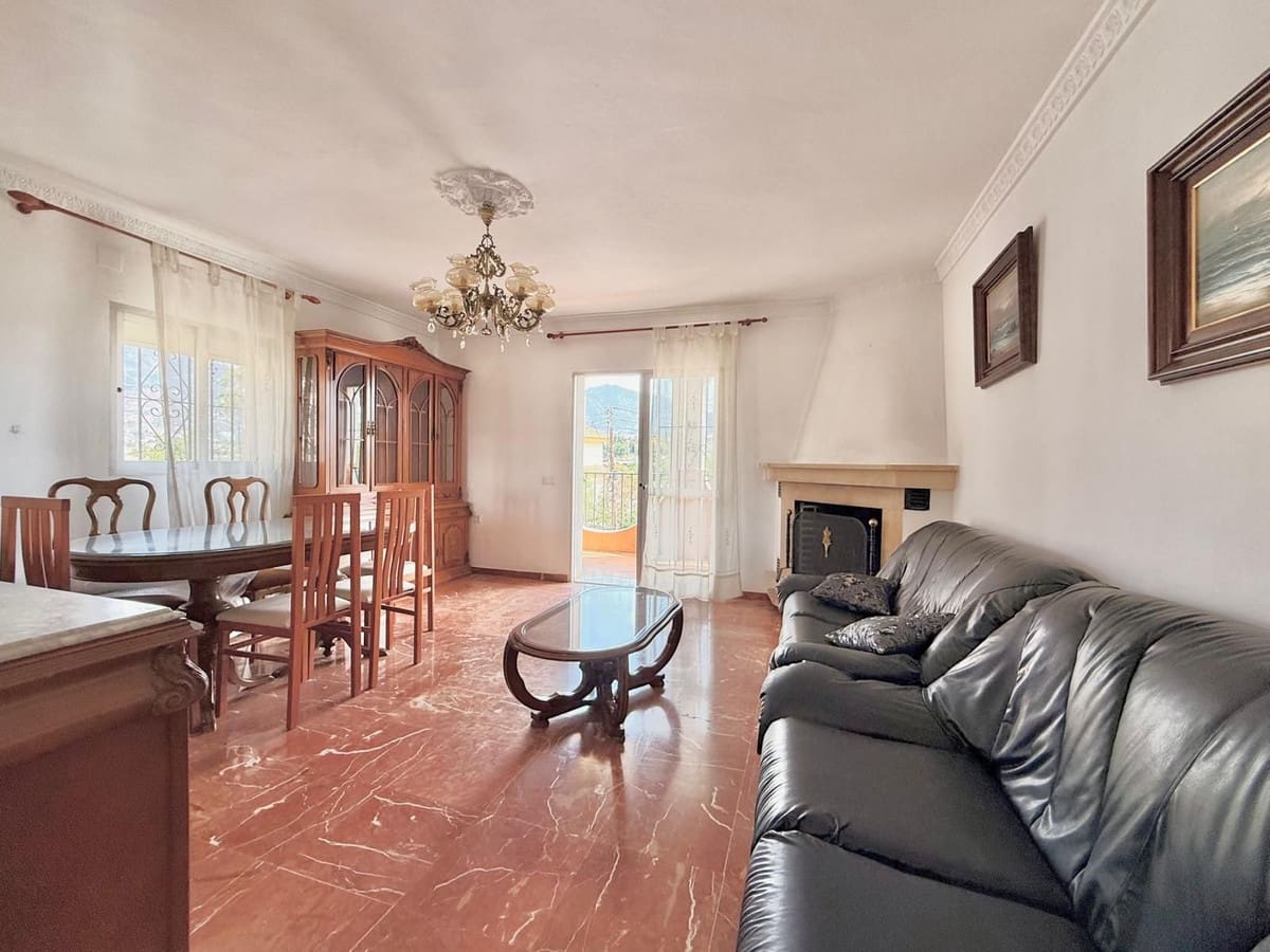 4 soverom Villa til salgs i Mijas med garasje - € 595 000 (Ref: 9995206)