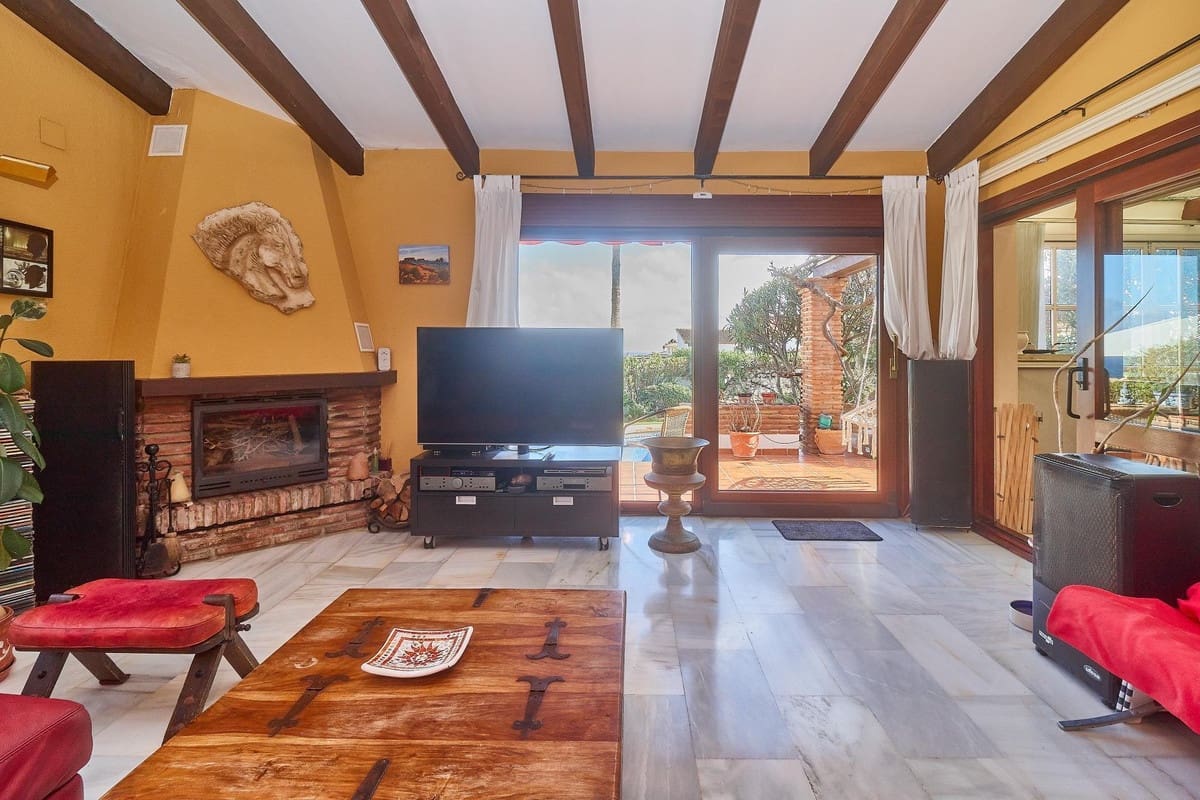 4 soveværelse Villa til salg i Mijas med swimmingpool garage - € 875.000 (Ref: 9995208)