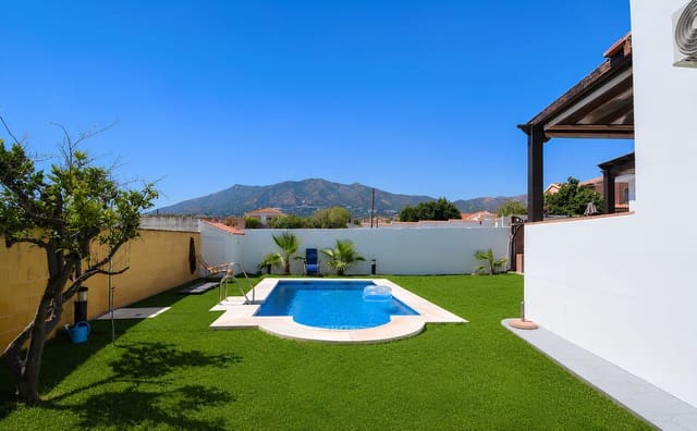 4 slaapkamer Villa te koop in Mijas met zwembad garage - € 1.200.000 (Ref: 9995888)