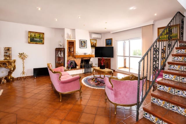 4 slaapkamer Villa te koop in Mijas met zwembad garage - € 1.200.000 (Ref: 9995888)