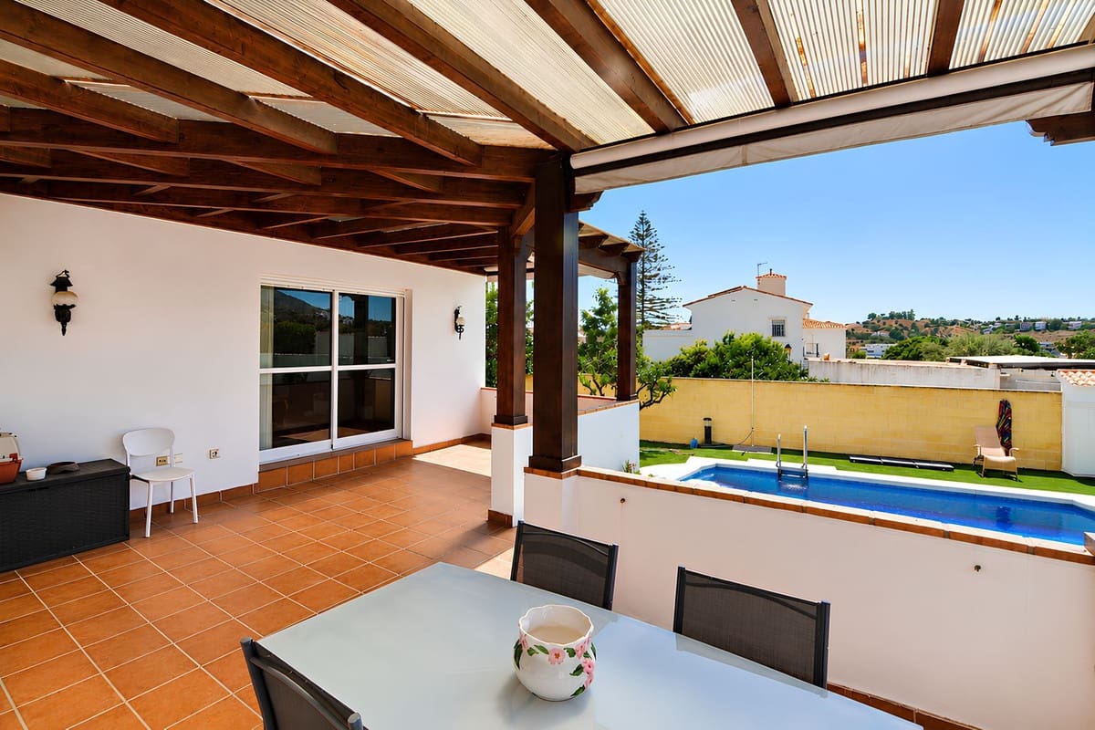 4 slaapkamer Villa te koop in Mijas met zwembad garage - € 1.200.000 (Ref: 9995888)