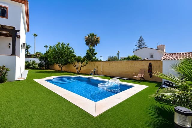4 slaapkamer Villa te koop in Mijas met zwembad garage - € 1.200.000 (Ref: 9995888)