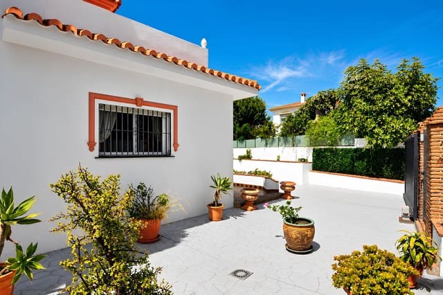 4 slaapkamer Villa te koop in Mijas met zwembad garage - € 1.200.000 (Ref: 9995888)
