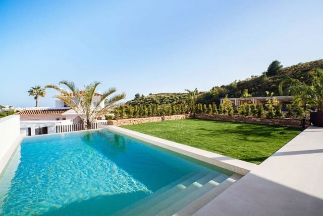 4 slaapkamer Villa te koop in Mijas met zwembad garage - € 1.965.000 (Ref: 9998948)