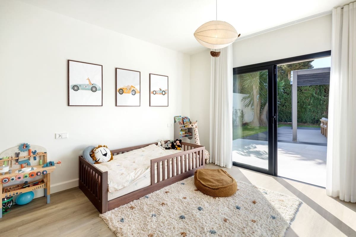 4 slaapkamer Villa te koop in Marbella met zwembad garage - € 3.295.000 (Ref: 9999707)