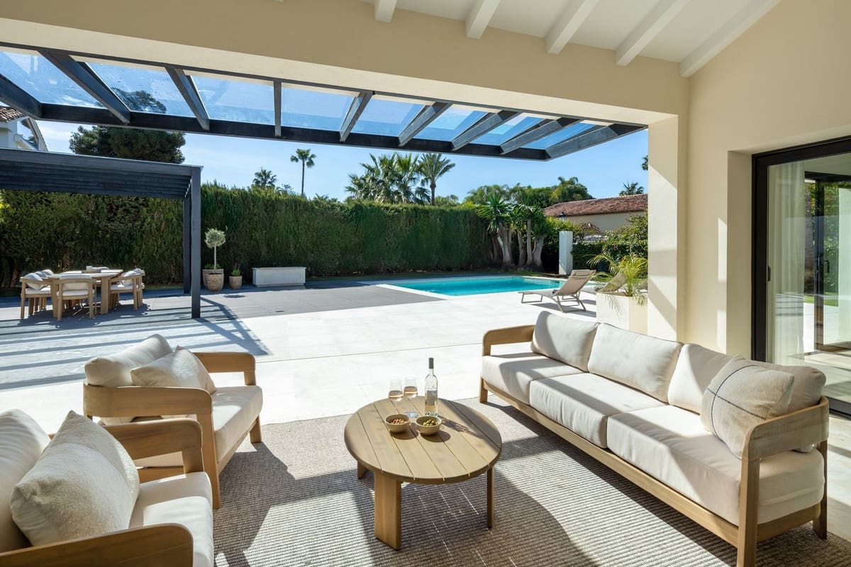 4 slaapkamer Villa te koop in Marbella met zwembad garage - € 3.295.000 (Ref: 9999707)