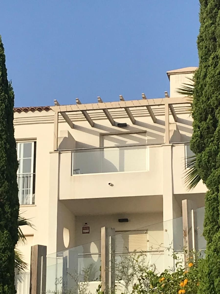 Ático de 2 habitaciones en Manilva en venta con piscina garaje - 249.000 € (Ref: 9999714)