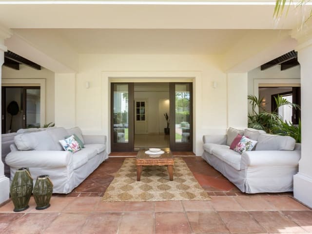 6 sypialnia Willa do wynajęcia w San Pedro de Alcantara, Marbella z basenem garażem - 12 500 € (Ref: 9471379)