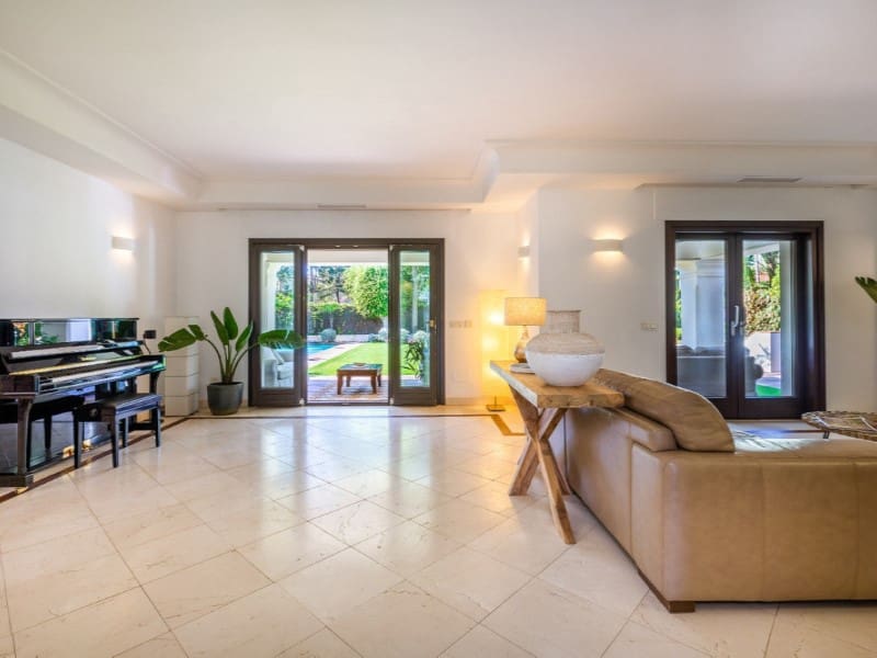 6 soverom Villa til leie i San Pedro de Alcantara med svømmebasseng garasje - € 12 500 (Ref: 9471379)