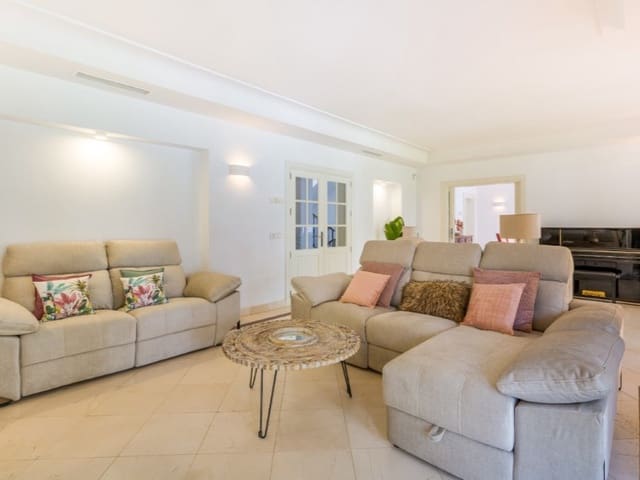 6 sypialnia Willa do wynajęcia w San Pedro de Alcantara, Marbella z basenem garażem - 12 500 € (Ref: 9471379)