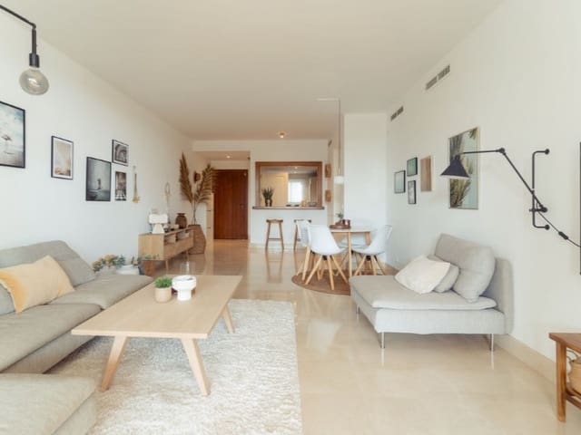 2 makuuhuone Huoneisto vuokrattavana paikassa Marbella Centro, Marbella mukana uima-altaan 
autotalli - 2 600 € (Ref: 9471390)