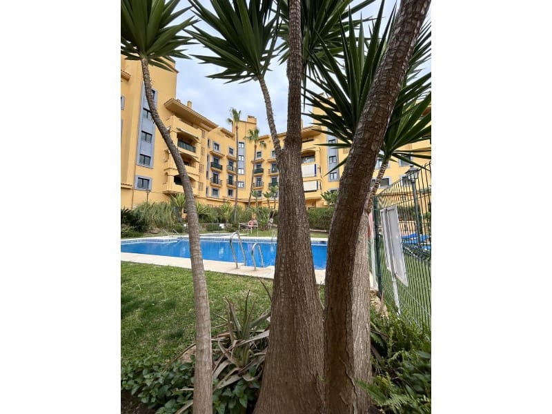 3 bedroom Apartment for rent in San Pedro de Alcantara with pool garage - € 2,000 (Ref: 9471401)