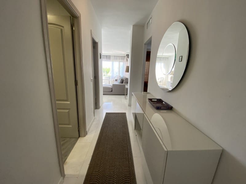 2 bedroom Apartment for rent in Nueva Andalucia with pool garage - € 2,800 (Ref: 9471403)