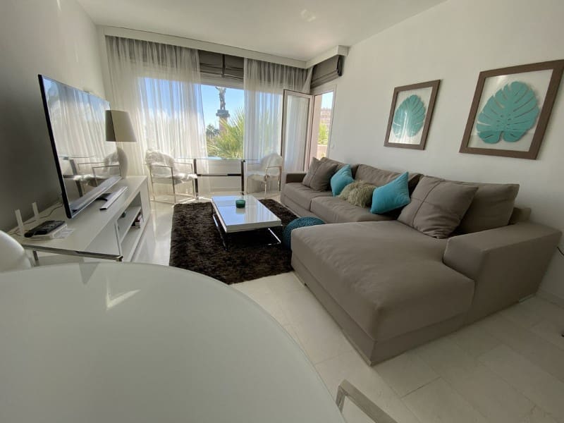 2 bedroom Apartment for rent in Nueva Andalucia with pool garage - € 2,800 (Ref: 9471403)