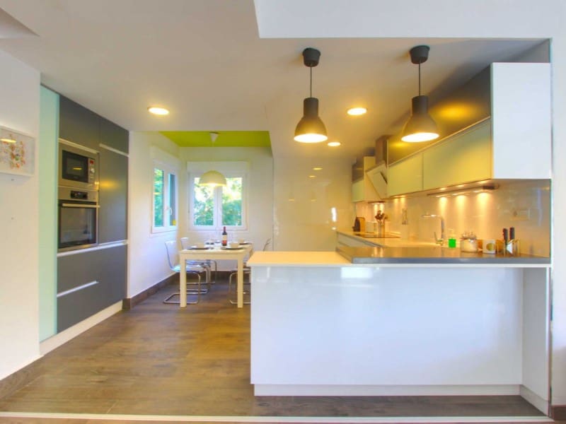 2 soveværelse Penthouse til leje i Elviria med swimmingpool garage - € 2.000 (Ref: 9471405)