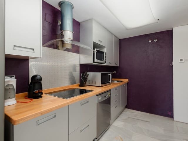 2 bedroom Penthouse for rent in Nueva Andalucia, Marbella with garage - € 1,950 (Ref: 9471407)