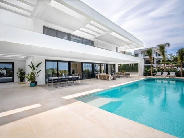 6 bedroom Villa for rent in Nueva Andalucia, Marbella with pool garage - € 19,000 (Ref: 9471411)