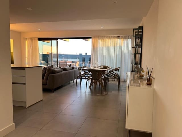 3 bedroom Apartment for rent in Estepona Pueblo, Estepona with pool garage - € 3,600 (Ref: 9471412)