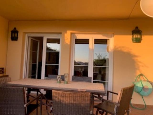 3 makuuhuone Huoneisto vuokrattavana paikassa Marbella Centro, Marbella mukana uima-altaan 
autotalli - 3 500 € (Ref: 9471413)