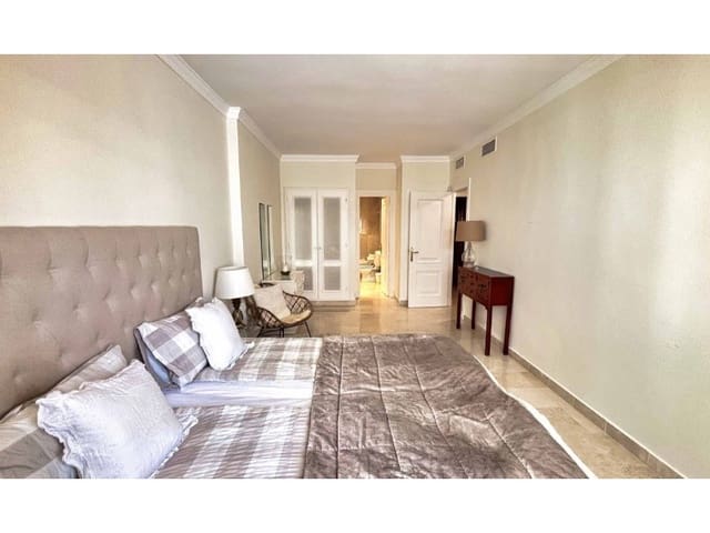 2 makuuhuone Huoneisto vuokrattavana paikassa Aloha Golf, Marbella - 2 500 € (Ref: 9471414)