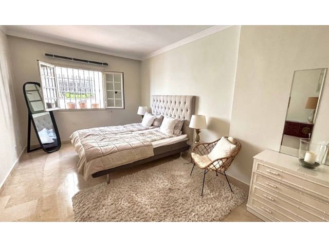 2 makuuhuone Huoneisto vuokrattavana paikassa Aloha Golf, Marbella - 2 500 € (Ref: 9471414)